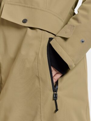 erika womens parka 3 504303 H04 50detail3 m232 scaled